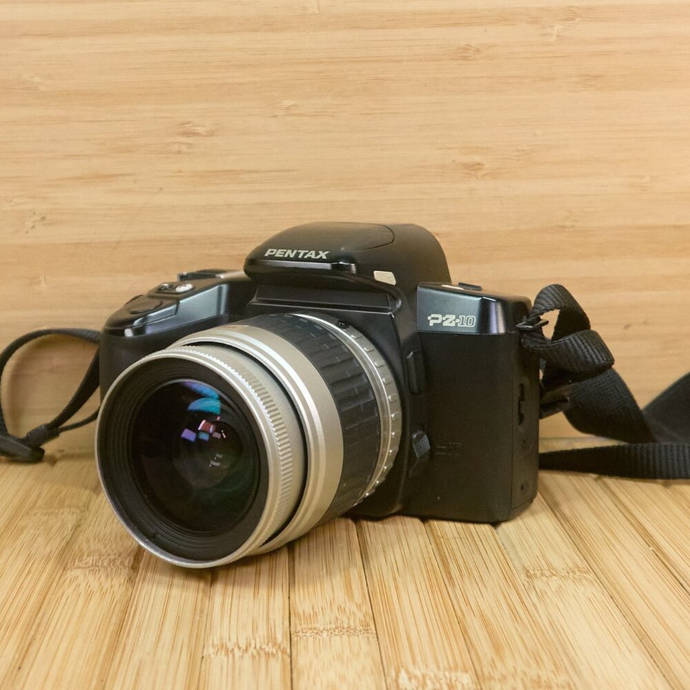Vintage Pentax PZ-10 35mm Film SLR Camera, SMS Pentax-FA 28-90mm f/3.5-5.6 Lens